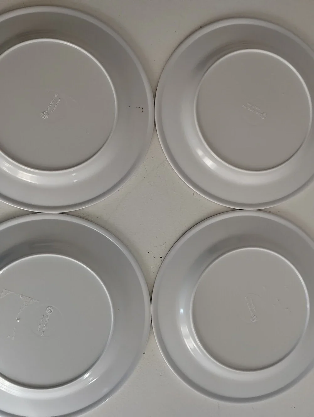 Essex 12 Pc Melamine Dinnerware Set Fall Autumn Leaves Plates Bowls
